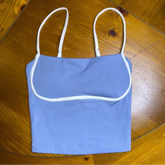 🖤Gilly Hicks Active Energize Under Bust Blue Crop Top with White Trim Tank - Picture 4 of 6